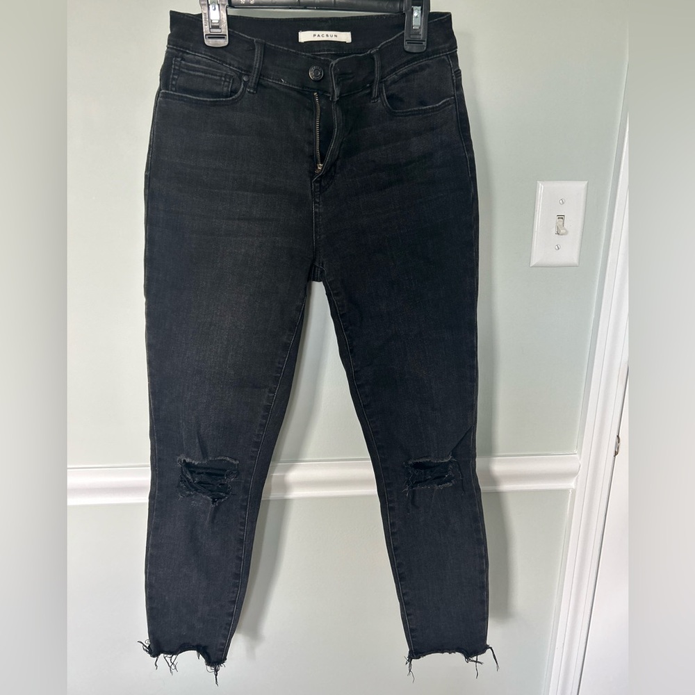 Pacsun high waisted black ripped skinny jeans. Size 25